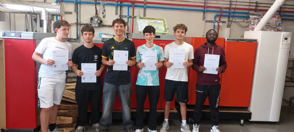 260909 Attestation de reussite int. Term ICCER